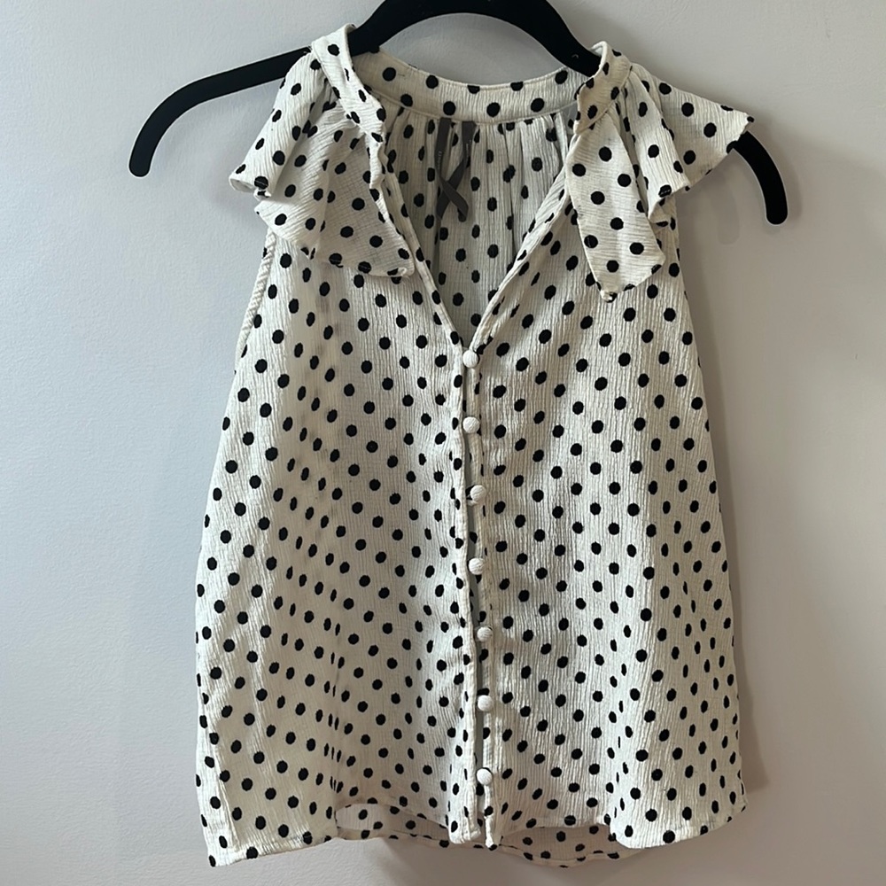 Anthropologie White and Black Polkadot Ruffled Tank Size XS